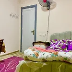 Room For Rent - Downtown